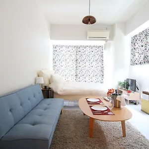 Cozy Naniwa 公寓